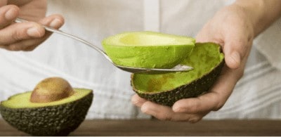 Cum se curata avocado?